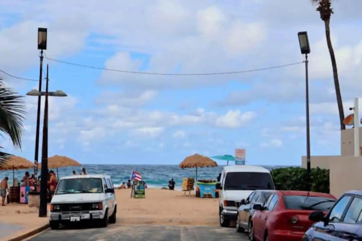 Beachfront Dream Getaway - Condado Apartamento