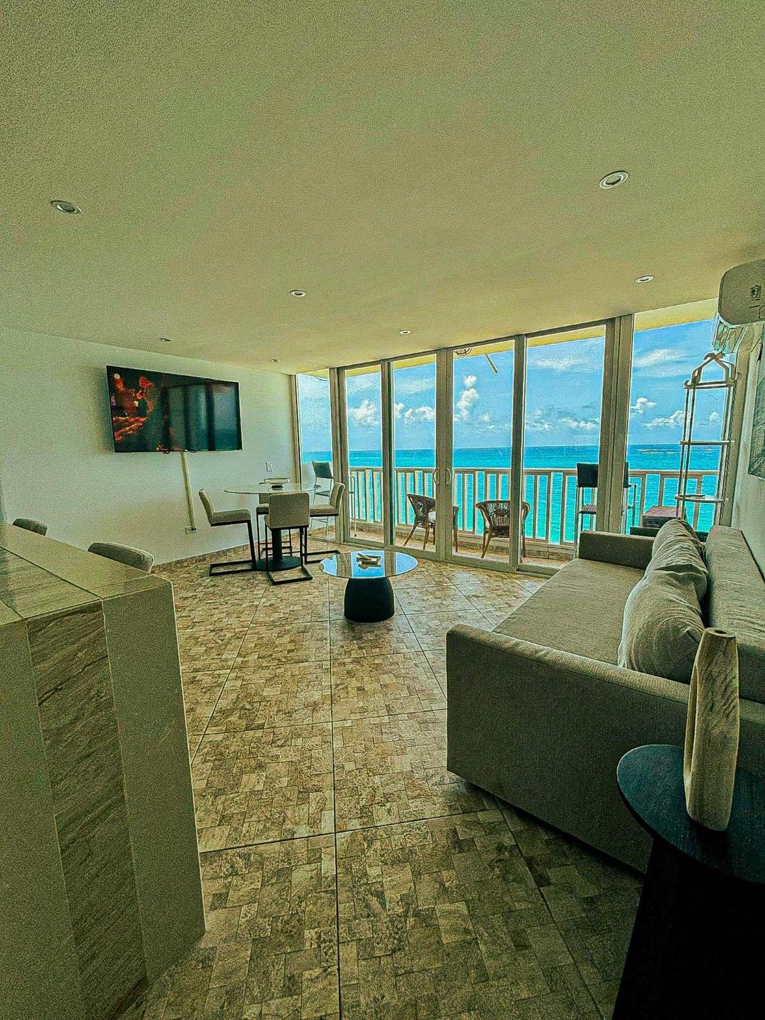 Apartamento Beachfront Dream Getaway - Condado *