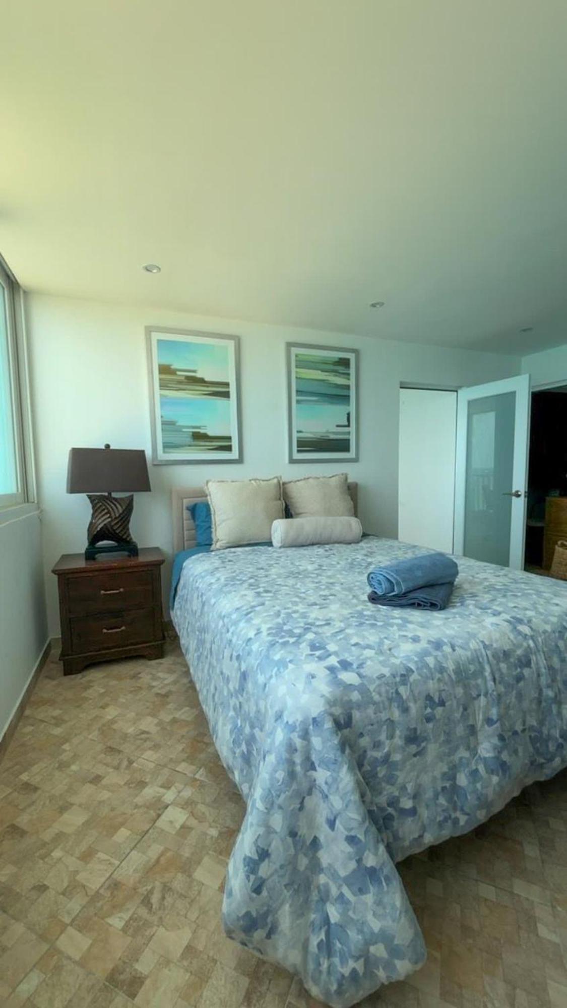 Beachfront Dream Getaway - Condado Apartamento